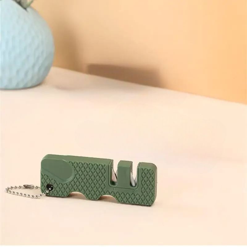 Aiguiseur de Couteaux - MiniOutdoorsKnifeSharpener - Vert | Aiguiseur de Couteaux - MiniOutdoorsKnifeSharpener - Vert | Aiguiseur de couteaux MiniOutdoorsKnifeSharpener Vert | Aiguiseur portable pour couteaux | Affûteur couteaux camping | Aiguiseur co