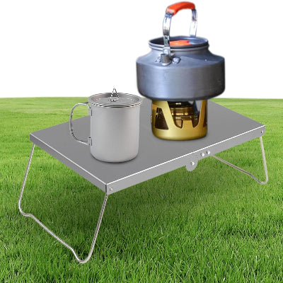 Table de camping PicnicFold™ prête pour repas en extérieur