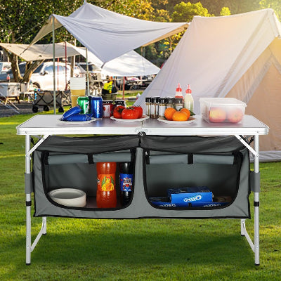 Cuisine Camping - EasyCookStation™ avec rangement pratique sous la table pour repas en plein air.